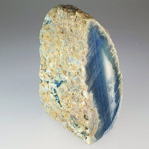 3-4" Cut Base Agate Geode (Blue)