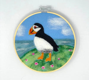 Puffin in a Hoop Needle Felting Kit (Age 10+)